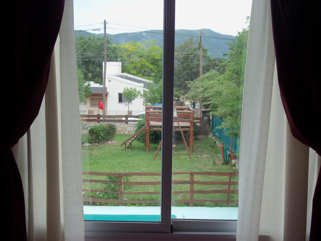 Cabanas El Dominador La Falda Bilik gambar
